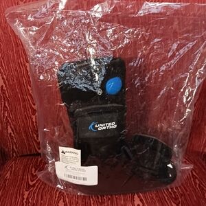 United Ortho Short Air Walker Fracture Boot Black Small Brand New No Box